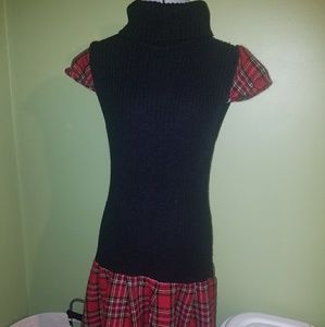 ⚠️DONATING 2/1⚠️NWOT Red Plaid Turtleneck Sweater Dress